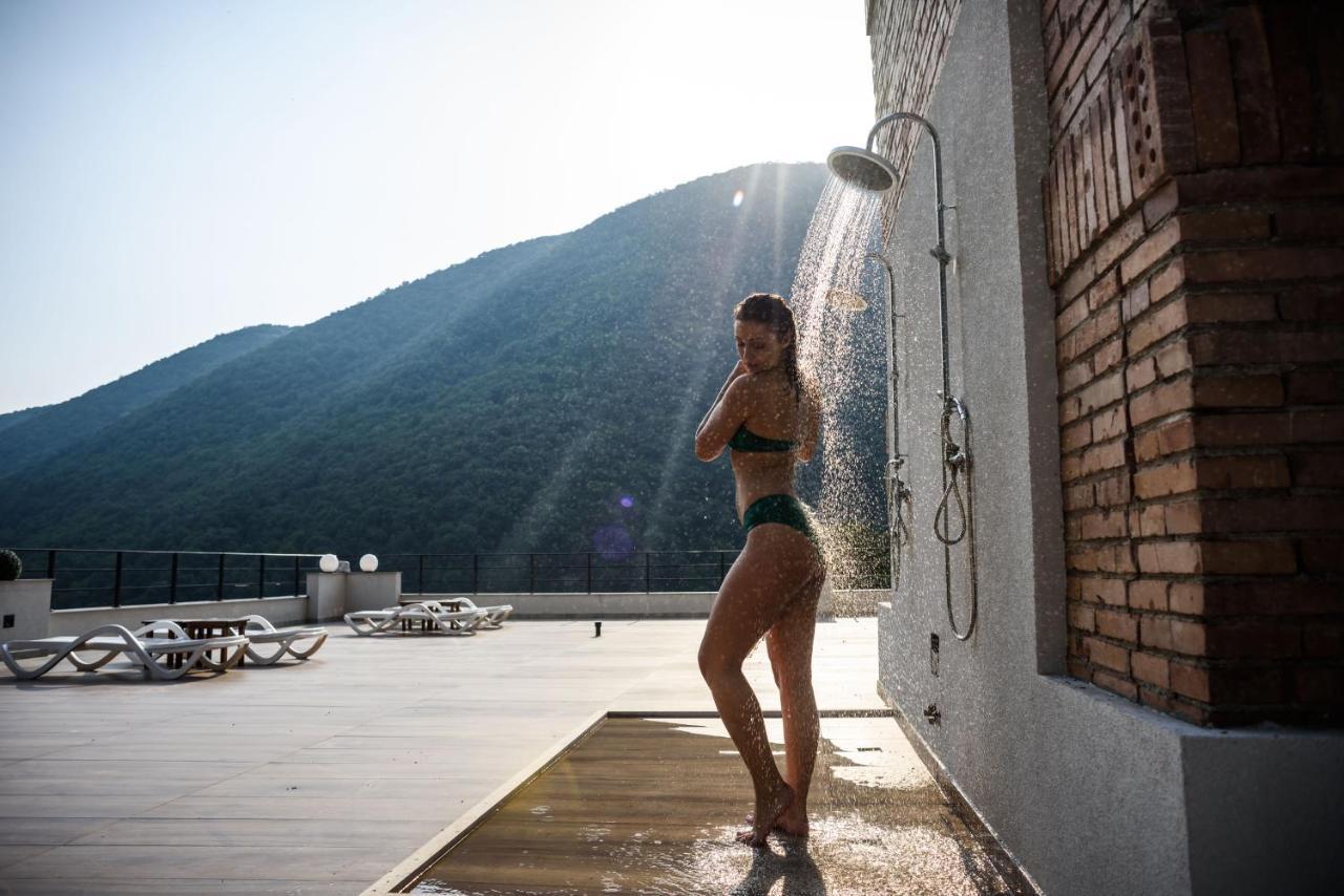 Bacolux Afrodita, Herculane 바일레헤르쿨라네 외부 사진